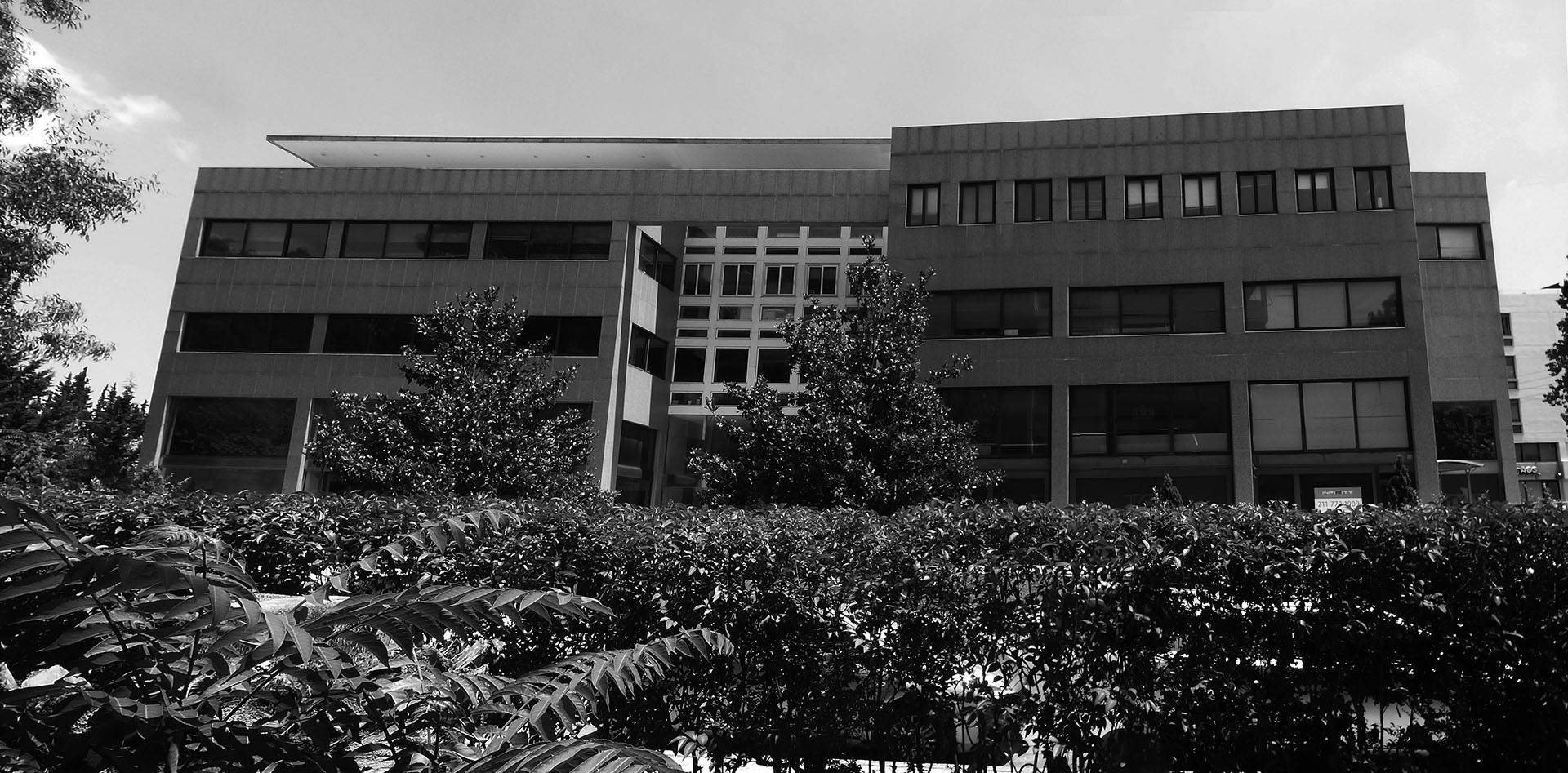 Aigialias Offices
